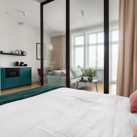 Apartament Aleja 22 Познань Екстер'єр фото